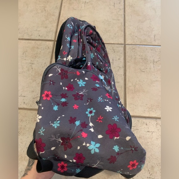 Roots Floral Pattern Large School/Travel Backpack - Picture 7 of 10